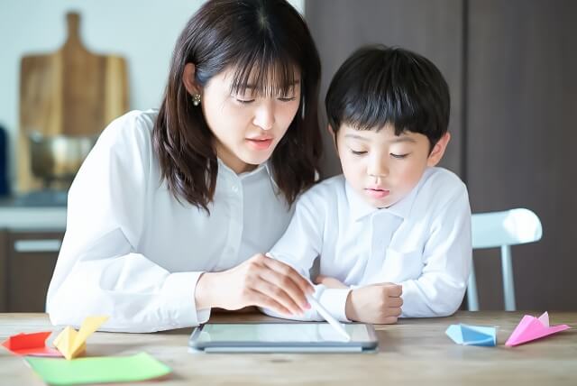 小学生の勉強時間の目安は？